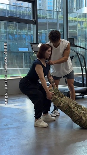 @wurunhua2003 on Instagram: "注意！动作必须讲究👍 #gymmemes #funnyisfunny #reels"