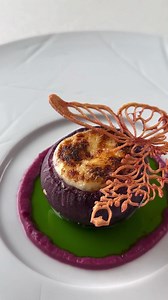 106K views · 1.5K reactions |  Red onion filled with taleggio...