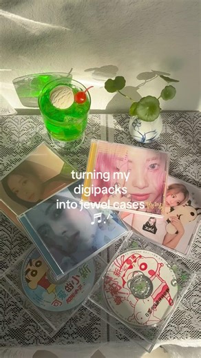 turning digipacks into jewel cases! . ♬ ݁˖ #kpopalbum #cd #kpop #twice #tzuyu #kpopcollection