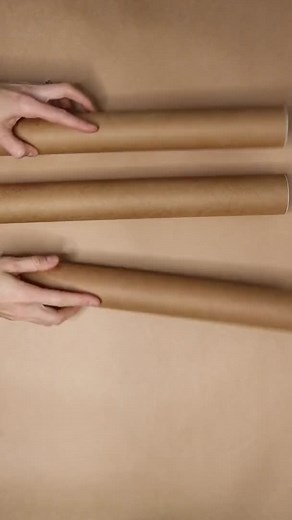 Fake a high-end table (with poster tubes?!) 😳 @artsandclassy #doityourself #HomeDecor #HowTo #Upcycling #Upcycle