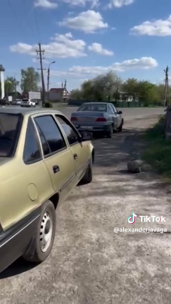 Відео користувача Alexander🤘 (@alexanderjavag) з композицією «оригинальный звук - Batken Avto aksesyar»