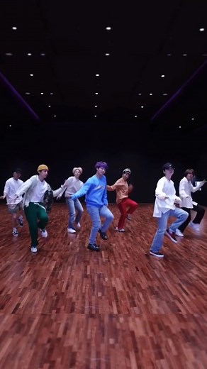 BTS comparte el video practicando la coreografía de #Butter 🕺🏻🎙🧈 @bts_official_bighit #billboardar #bts #smoothlikebutter #btsarmy