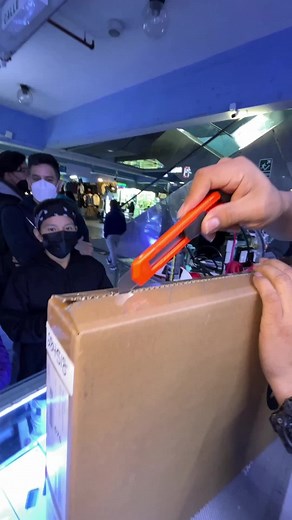 4.9M views · 194K reactions | #reels #video #viral #tendencia #fyp #laptop #hp #asus #lenovo #acer #nuevo #hidrogel #protector #accesorios #tendencia | WilmerTech | Facebook