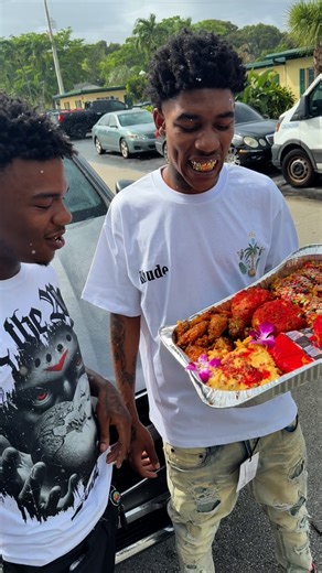 CHEF JUNIOR🧑🏾‍🍳 on Instagram: "First timers out of Jacksonville going crazy😂🔥🔥🔥yall lock in for yours💯HOW TO ORDER Text phone number 7542306356 or DM us Provide your.. Name Order Form of payment"