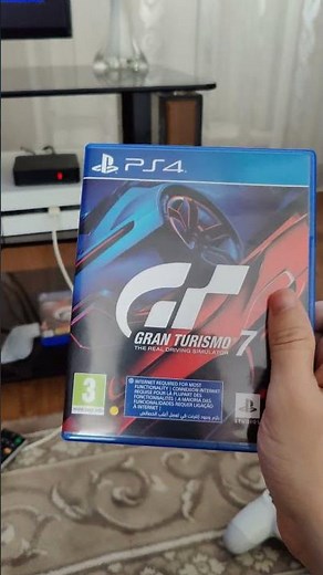 купил Gran Turismo 7