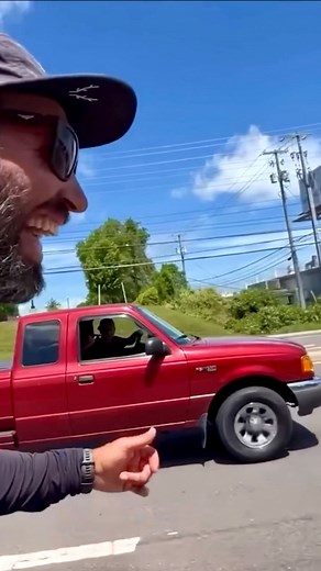 Gotta love interactions like these 😅 Skate across America documentary premieres on my YouTube channel this Tuesday 8/26 at 7pm ET. I’ll be hanging in the chat before and during the film 🤝 | Chad Caruso