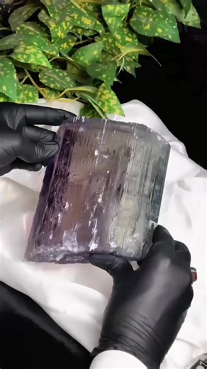 Guess the mineral 🎯 | Saltshack