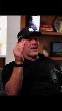 Tony Robbins Reveals Why Most People Stay Broke