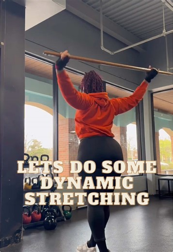 Check out my dynamic stretches before my workout! Also can be done daily at home! #stretchingroutine #dynamicstretching #gymlifefitnessmotivation #Fitness #fitnessenthusiast #girlswholifts #bodypositivitymovement #fitness