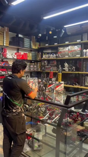 Motoplex performance Division on Instagram: "Assalamu Alaikum 🫡 bikers If you want to upgrade your #Breaking_Performance You must need to change your Breaking Hose Pipe. here we are with TDR Hose pipe .. we have 2 types of TDR hose, watch the full video to know details .... #motoplex_performance_division ❤️ #TDR_Breaking_Hose_Pipe"