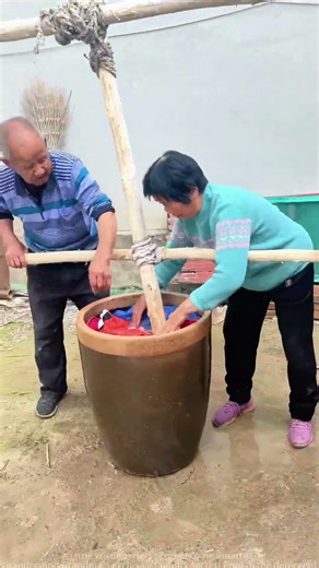 The Real "Human-Powered" Washing Machine!