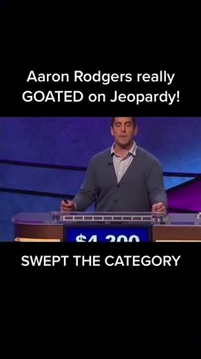 Aaron Rodgers is a mad genius. 🤓 #shorts