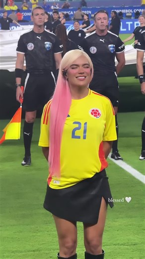 Karol G: Concierto y Momentos Inolvidables 😍🌸