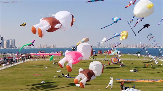 Video. A feast for the eyes and mouth, from kites to street food | Qatar 365