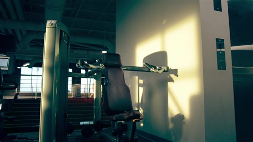 hoooly lighting, that definitely adds 10lbs of lean muscle. | Muscle Flex