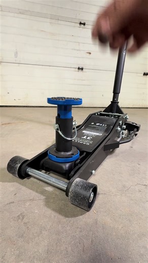 3 Ton Floor Jack: Essential Tool Review for DIY Enthusiasts