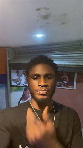 💙ŠǑŇ🧣ǑF 💎ŘĚĞĞǏĚ🎄ŴĚŠŤ❤️❤️ (@reggie.west7)’s videos with original sound - Asakaa Music Lovers 🇬🇭🚀🌏