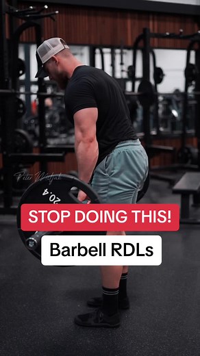 Barbell RDLs - Bow these principles apply to all RDLs (Dumbbells, Machines, Smith Machine Etc). The main goal is to keep a neutral spine, i even like to look forward as i hinge forward in the movement. Focus in driving hips back and up whilst keeping most the of pressure through the mid of your foot. Control every rep and eccentric! - 1 on 1 Coaching Available - Click the link in my Bio! - #gymtok #gymtiktok #glutes #legday #gymtips #deadlift