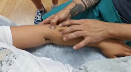 Cyriax en Extensor de Muñeca. #tendinitis #cyriax #crioterapia #mtp #escuela