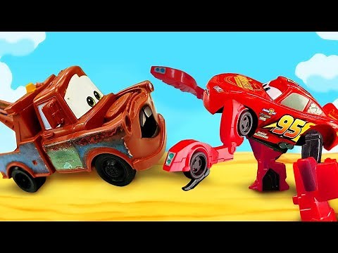 McQueen baut einen Roboter. Video mit tollen Spielzeugautos.