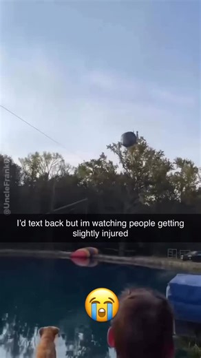 People Getting Injured on Instagram: "Follow us @peoplegettingslightlyinjured for daily fails 🤕"