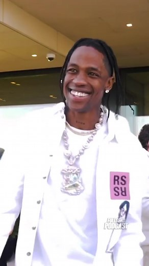 Michael Rubin on his White Party last year 🥂