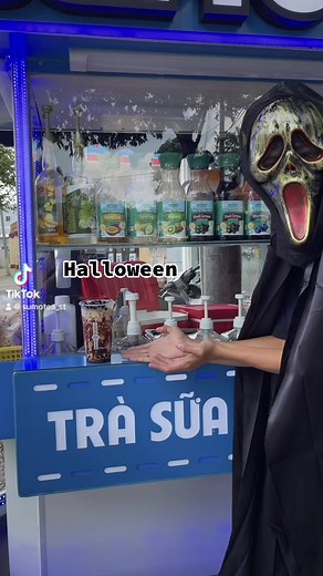 10K views · 38 reactions | Halloween tại Sumo Tea. Hẹn mọi người tối nay ạ 珞珞珞 #trasua #tratraicay #sumotea #soctrang #topping #nhalam #halloween2023 | Sumo Tea | Facebook