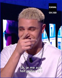 659K views · 318 shares | "Je me suis trop fait b***** dans la vie." – Le foot ou le rap ? Footballeur et rappeur, Dinor est à l'heure des choix. Et tire un bilan sans concession sur sa jeune carrière musicale. | Clique | Facebook