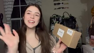 Amazon.com: Small Honeycomb Lingerie Bags with Hanging Loop- MDSXO 3 Pack Mesh Laundry Bags for Washing Delicates, White Wash Bags for Socks, Bra, Mask, Baby Clothes 10 * 12 inch [3 Pack] : Home & Kitchen