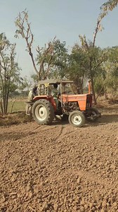 Tractor ka Sath New prank funny viral video 🤣🤪 #funny #comdey #Lalasubahan #reels #facebookreelviral #treding #foryou #viral #facebook #new #trend #2025 #foryoupage Lalasubahan | Lala subahan