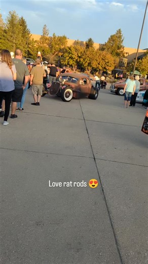 Trunk or treat at Bass pro East Peoria | Drea