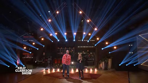 🎶 Make a wish, take a chance, make a change 🎶 SAM SMITH | The Kelly Clarkson Show