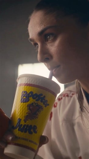 Healthy habits don’t have to be a compromise, and that’s why Booster Juice blends naturally into Melissa’s daily routine of eating well. Booster Juice is real fuel that’s also delicious and nutritious. | Booster Juice | Facebook