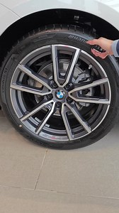 430K views · 10K reactions | The new 2024 BMW 325Li | Auto Play | Facebook