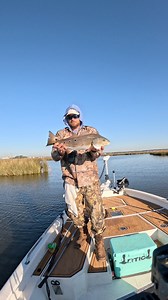 How to properly release Bull Redfish. During the spring and fall this is not that crucial but in the middle of summer and winter when temperatures are extreme, try this method and I’ll bet you get 100% survival rate. #fishingtips | Cody Taylor