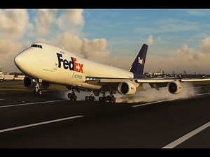 Intense Moment! FedEx Boeing 747 Lands and Takes Off Instantly at New York LaGuardia -4K