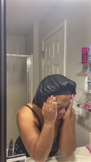 becoming an early morning mama is honestly my no. 1 goal on my bingo card this year & so far so good! me: “yall don’t let me fall off, okay?!”yall: “okay!” 🤝🏽🫶🏽💛