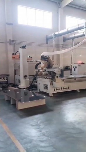 🤖 One Robot + Labeler = 2 CNC Cutters Fully Loaded! Watch the Sync Magic! #automatedsolutions