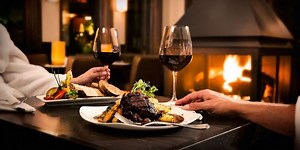 5 Reasons Why You Should Tip Your Servers