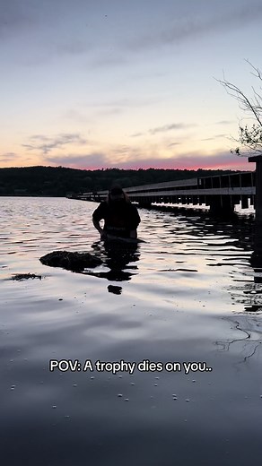 Replying to @Austin Benoit Sadly she broke me off on the dock and resurfaced about half hour later.. I managed to rehook her but she already bled out by the time she resurfaced, i tried for over 30 minutes to revive her but sadly she died in my hands #collectivespeciesangling #fyp #foryou #foryoupage