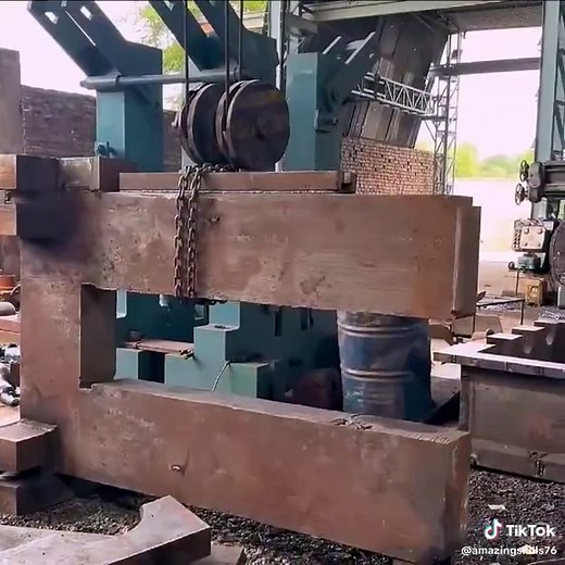 Hydraulic Press Fabrication Process Explained