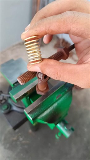 making a spring from a simple homemade tool #diytools #diyprojects #creativeideas