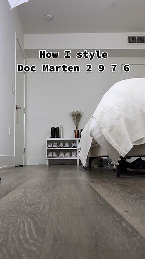 Dr. Marten’s 2976 Chelsea boot style! #drmartens #drmartensoutfits #fashioninspo @justshellyanne