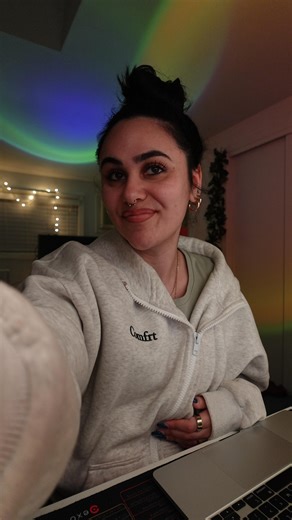 Leah 💻 on Instagram: "OPEN FOR DETAILS ⬇️ Everything you need to make your own smartwatch is linked in my bio on instagram (same username as this one) Come back to see the debug process for the RTC chip :) #esp32 #womenintech #smartwatches"