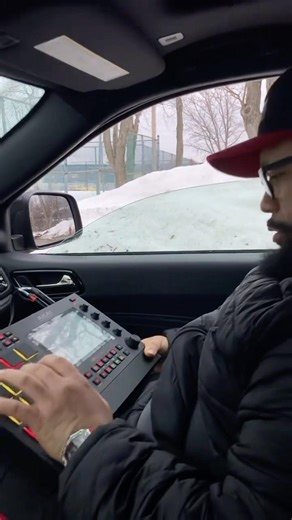 @Akai_Pro MPC live 2 “Car Cookups” •••#hiphop #studio #music #producer #art