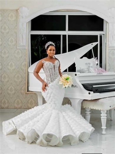 💎 Elegant Mermaid Lace Wedding Dress 🤍✨This style is perfectly 👌 #fashion #weddingvibes