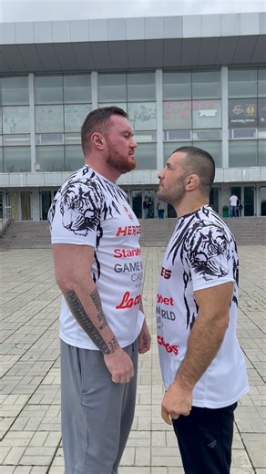 2.7K reactions · 43 shares | O săptămână până la gală ⚡️ Pascu Ion MMA vs Valentin Bordianu 26 mai Polivalenta București ⚡️ bilete și acces PPV disponibile pe site heroesmma.ro | Heroes MMA | Facebook