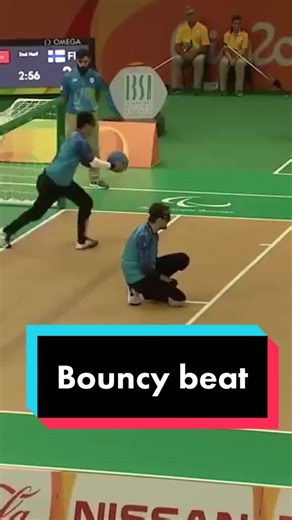 Bouncy throw #Paralympics #Goalball