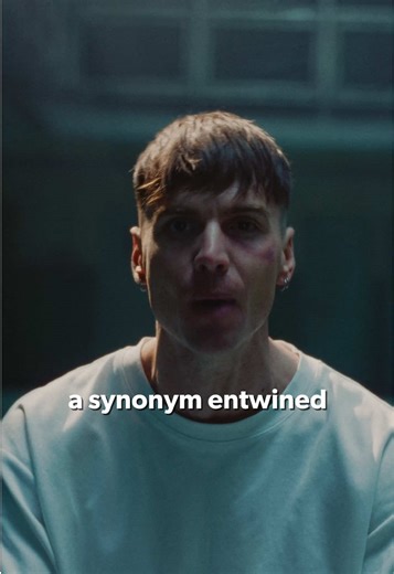 What’s wrong with our society? Ren’s Starry Night makes you wonder whether we really live in a democracy… #renmakesmusic #songwriter #storytelling #rap #democracy