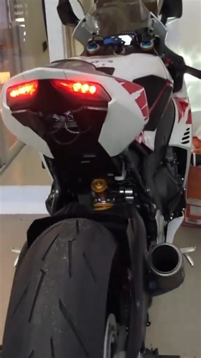 Honda CBR1000RR ColdStart knalpot SC Project 🥶🔥 #honda #cbr1000rr #coldstart